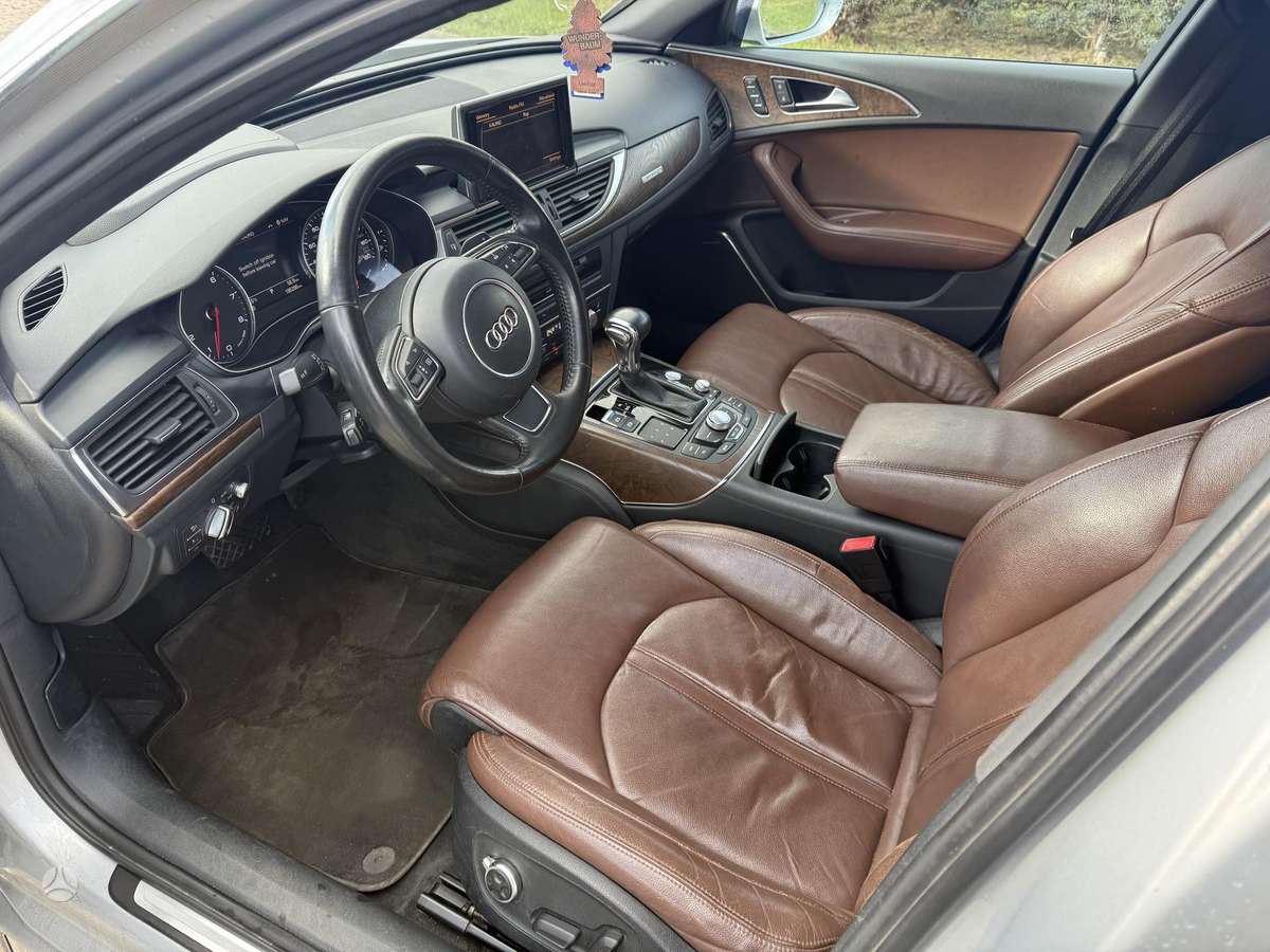 Audi A6, 3.0 l., Седан