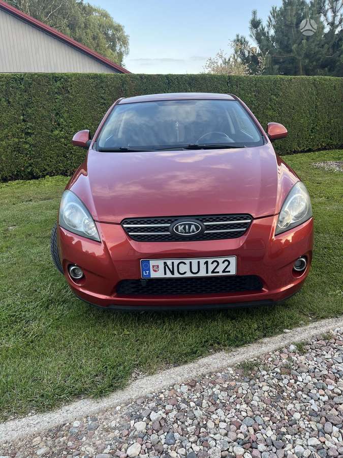 Kia Ceed, 1.6 l., Купе (coupe)