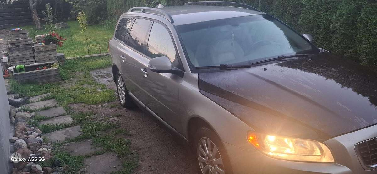 Volvo V70 - 3