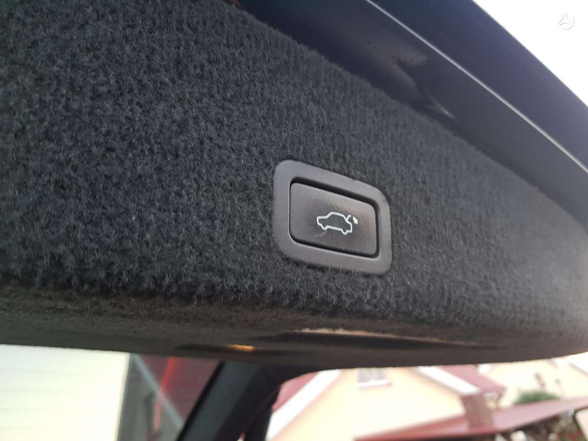 Volvo XC60 - 11