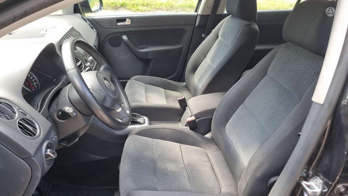 Volkswagen Golf Plus - 10