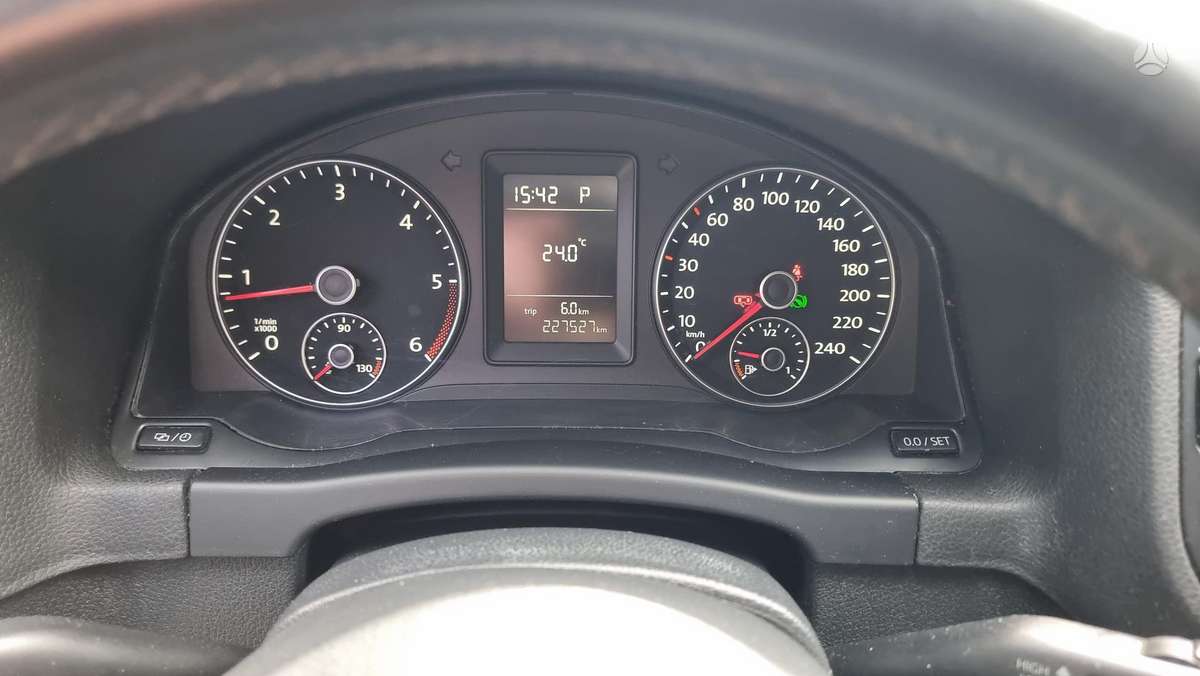 Volkswagen Golf Plus - 7