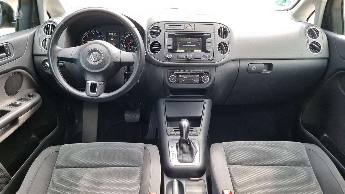 Volkswagen Golf Plus - 11