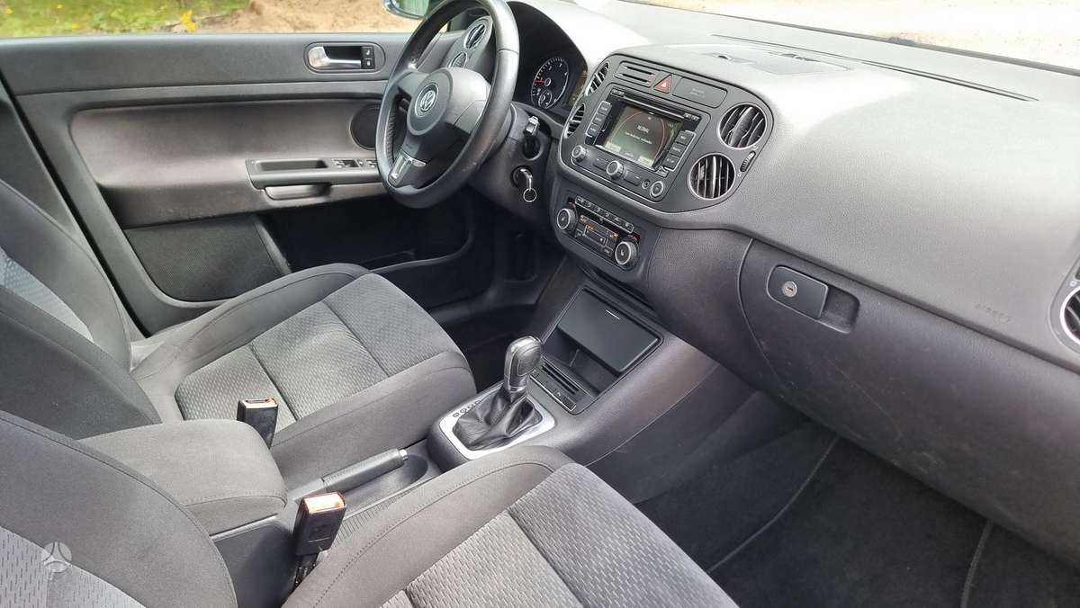Volkswagen Golf Plus - 12