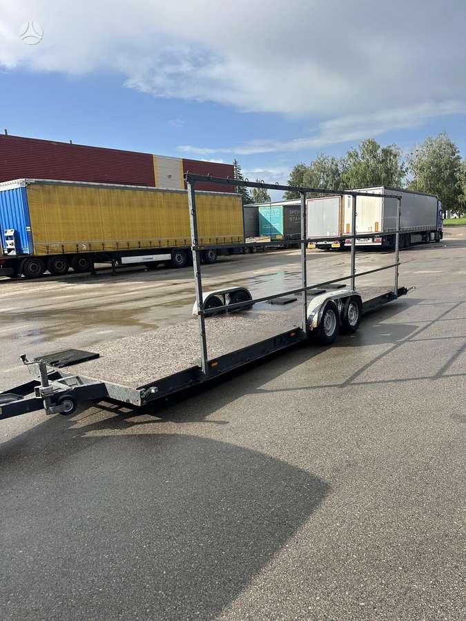 -Kita-, passenger car trailers