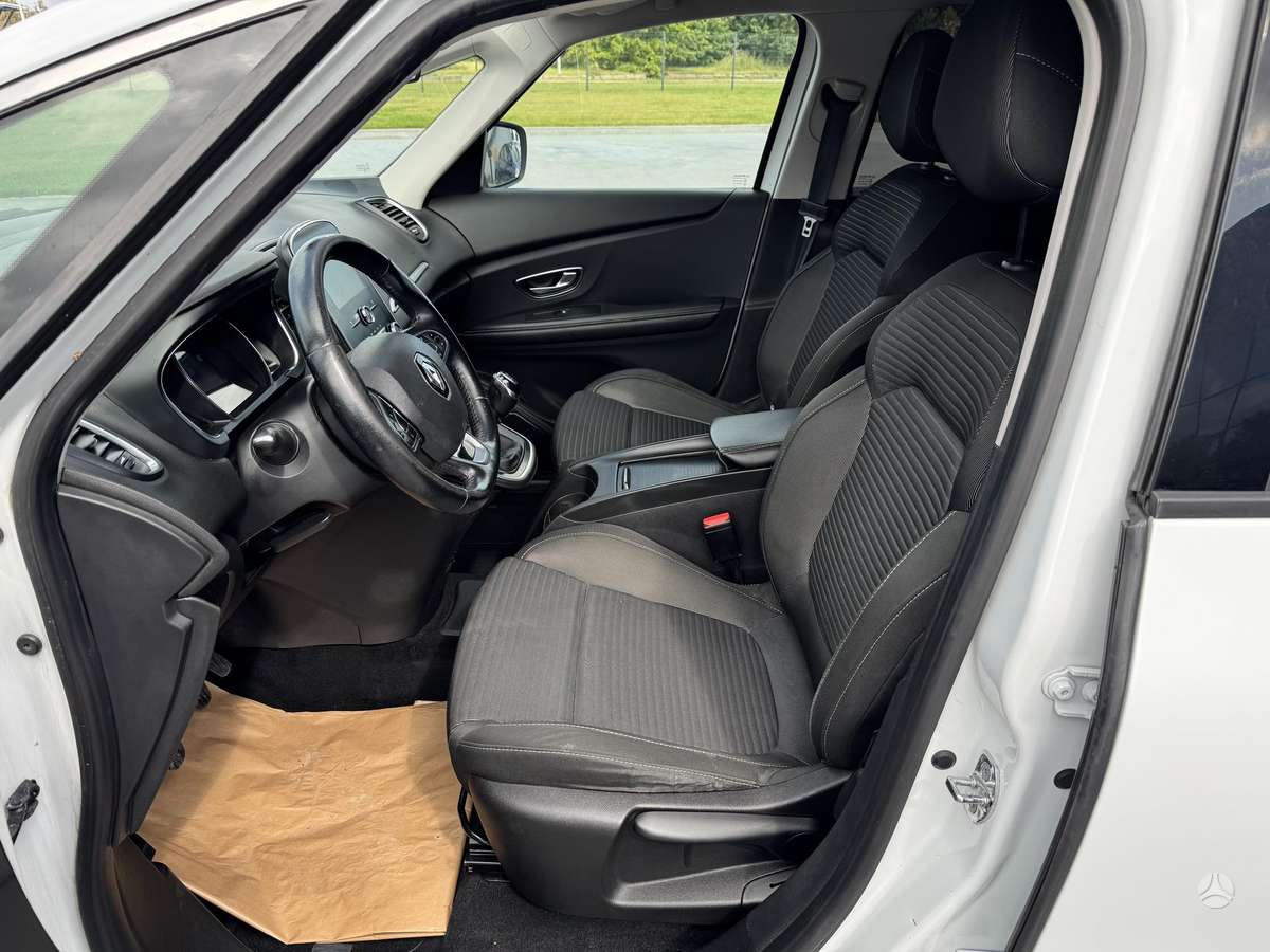 Renault Scenic, 1.5 l., Минивэн