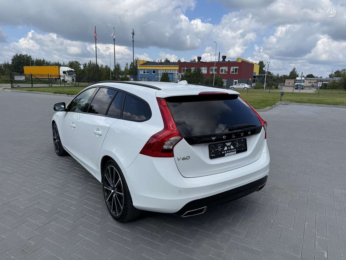 Volvo V60, 2.0 l., Универсал
