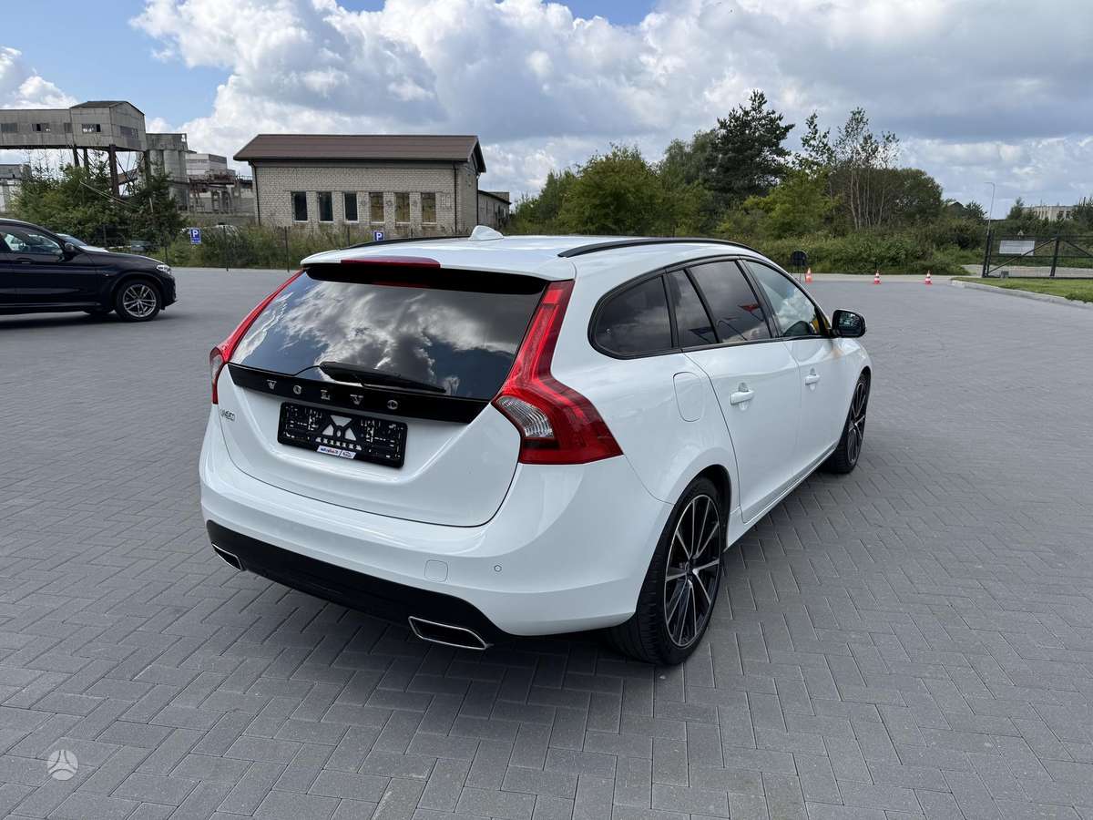 Volvo V60, 2.0 l., Универсал