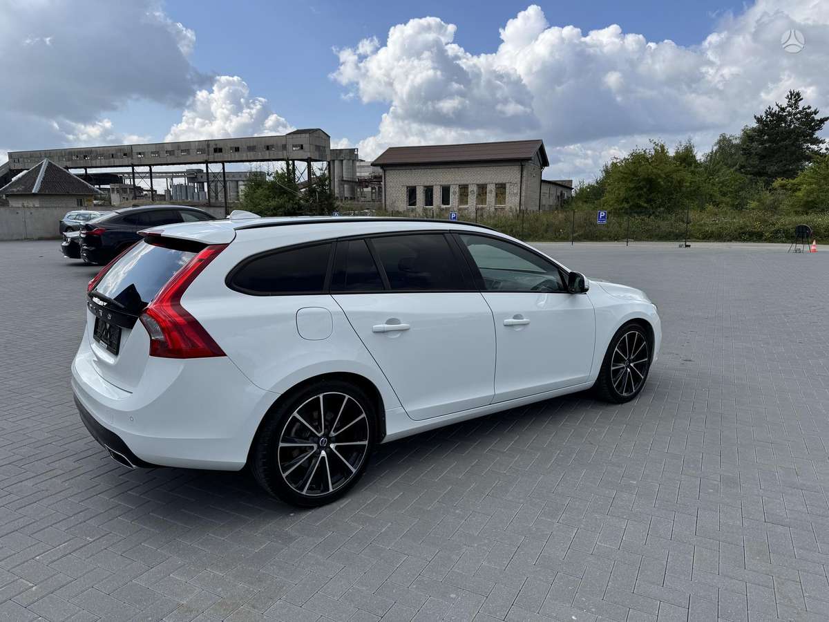 Volvo V60, 2.0 l., Универсал