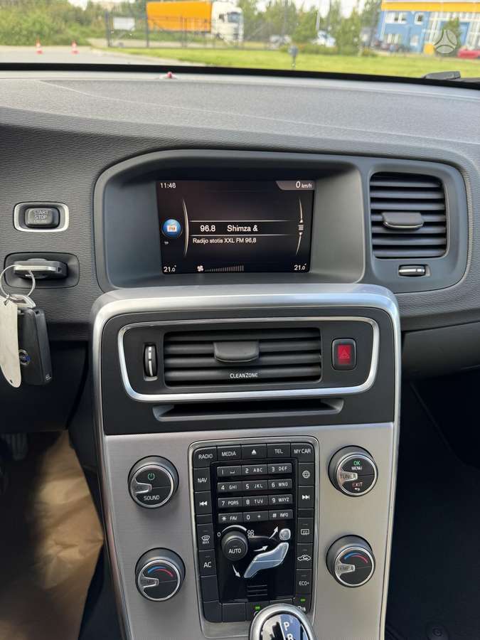 Volvo V60, 2.0 l., Универсал