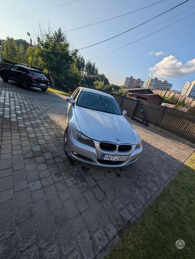 BMW 320, 2.0 l., sedanas