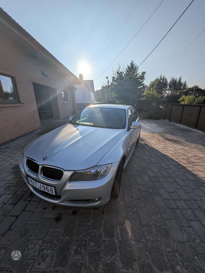 BMW 320, 2.0 l., Седан