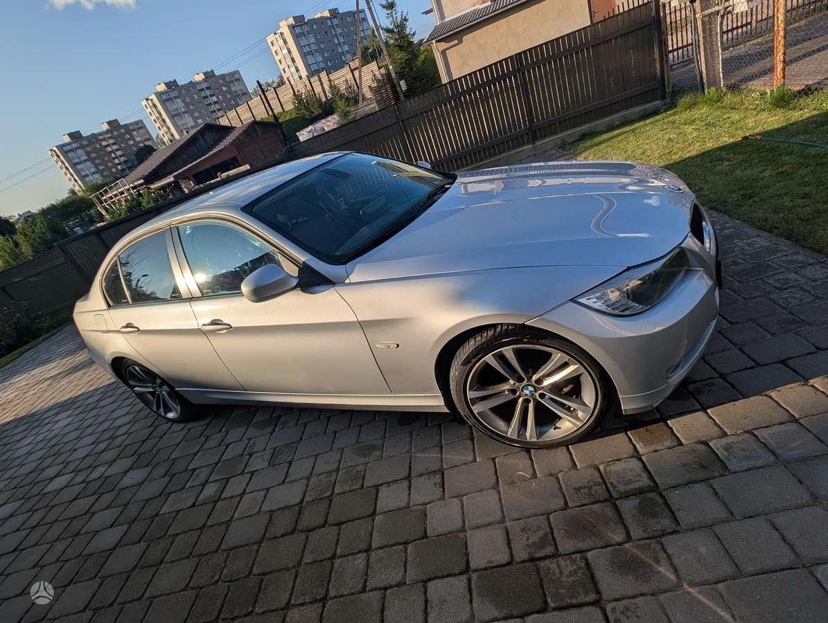 BMW 320, 2.0 l., sedanas
