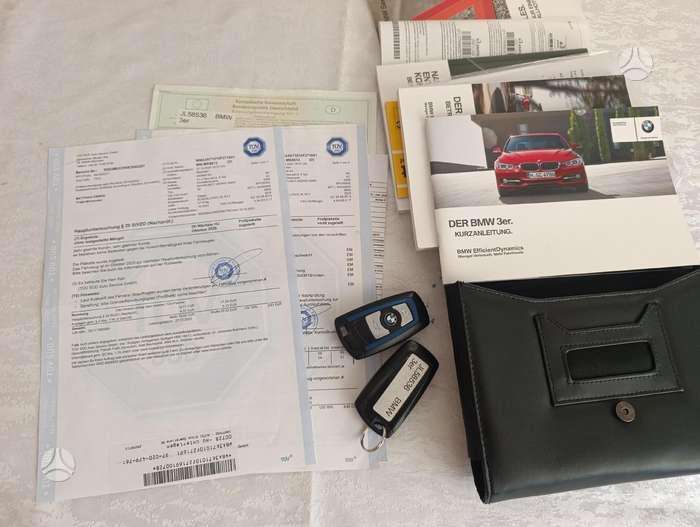 BMW 325, universalas