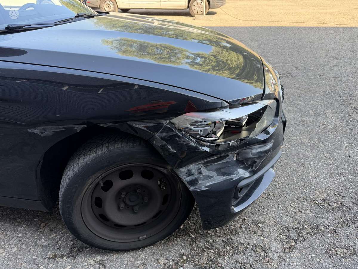 BMW 116, 1.5 l., hatchback