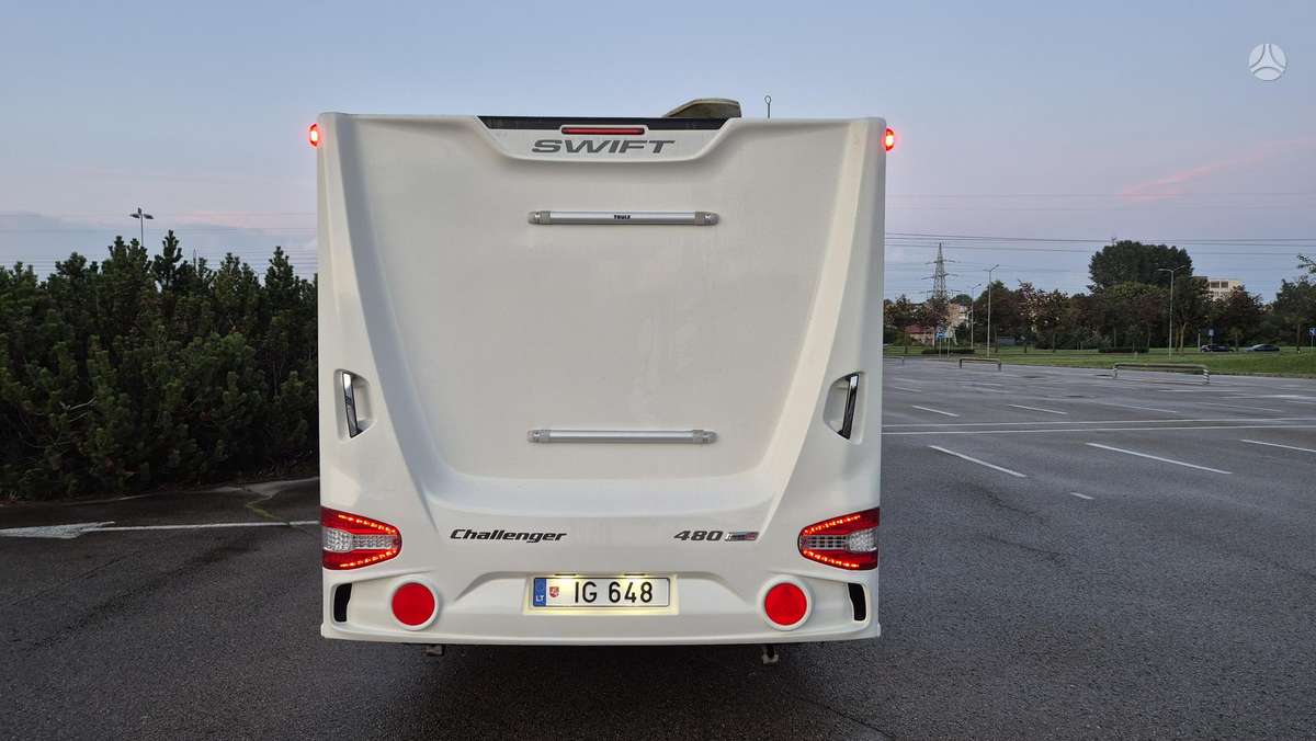 Swift Challanger 480, кемперы