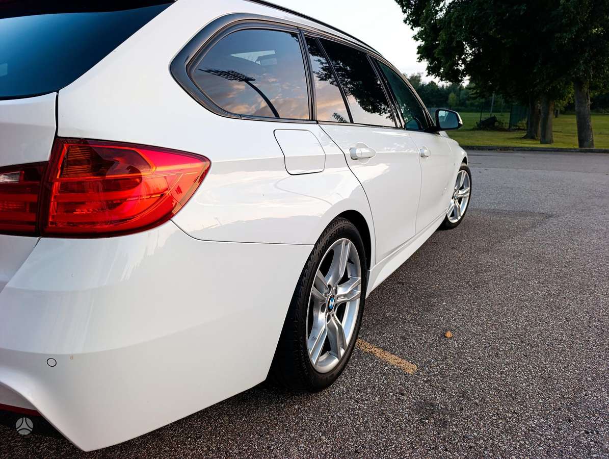 BMW 325, Универсал