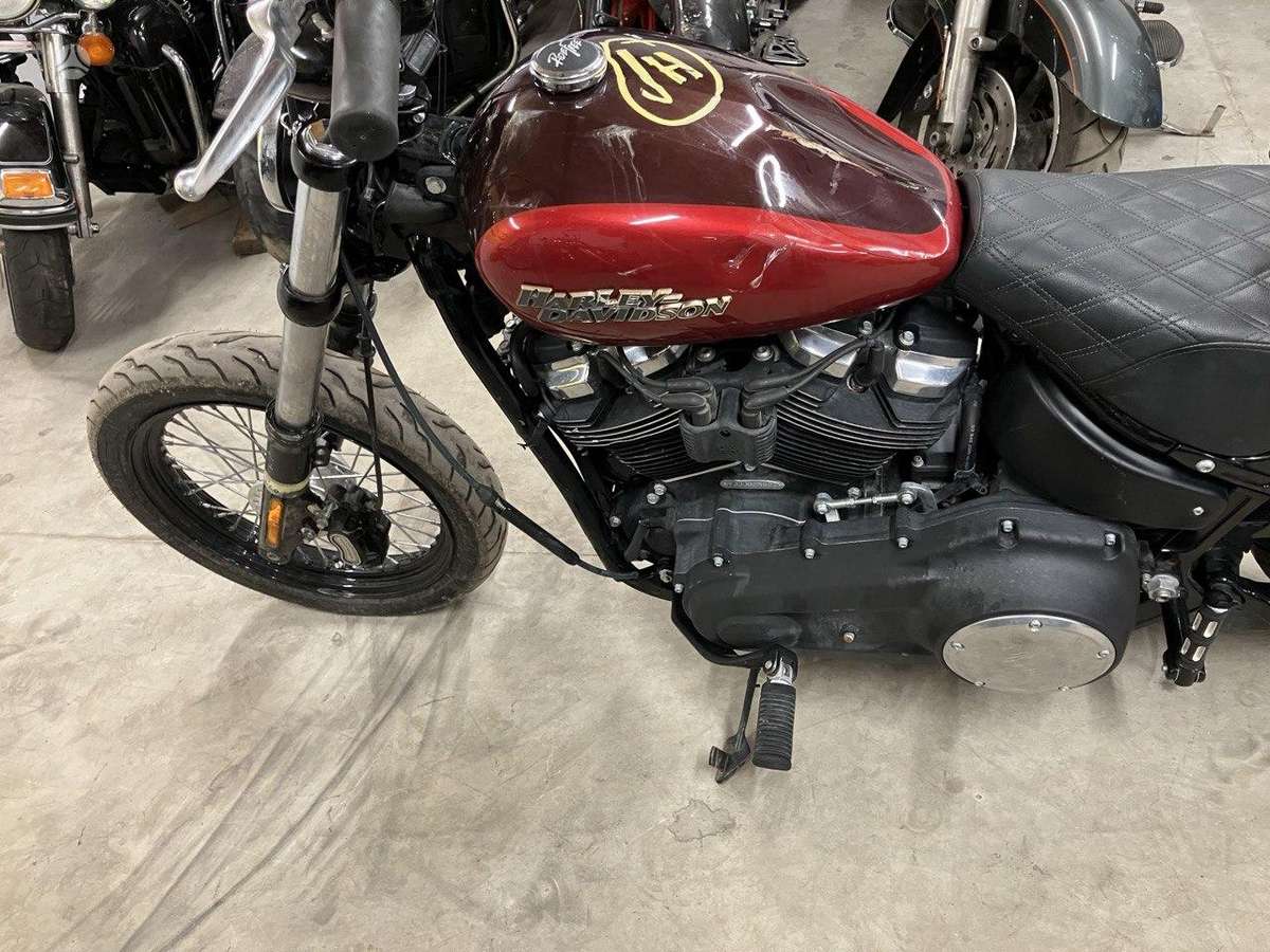 Harley-Davidson Street Bob FXBB, чопперы / круизеры / custom