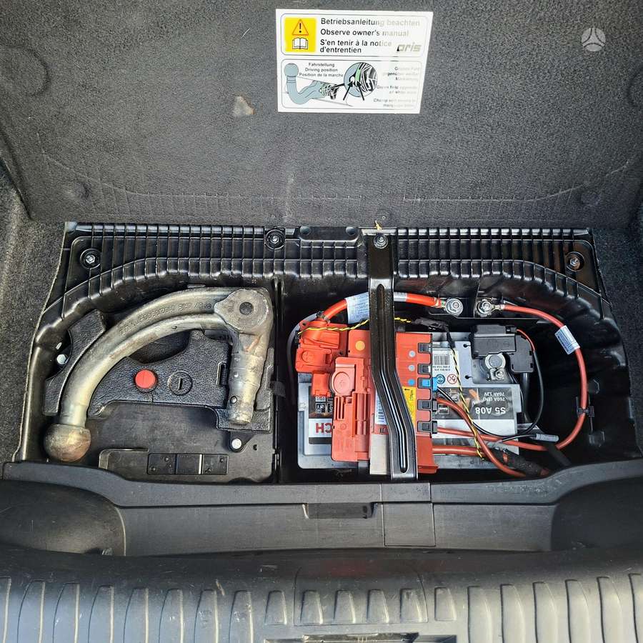 BMW 118, 2.0 l., Хэтчбек
