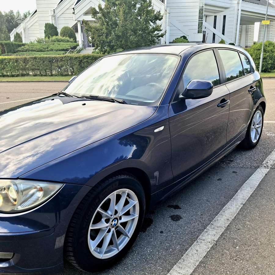 BMW 118, 2.0 l., Хэтчбек