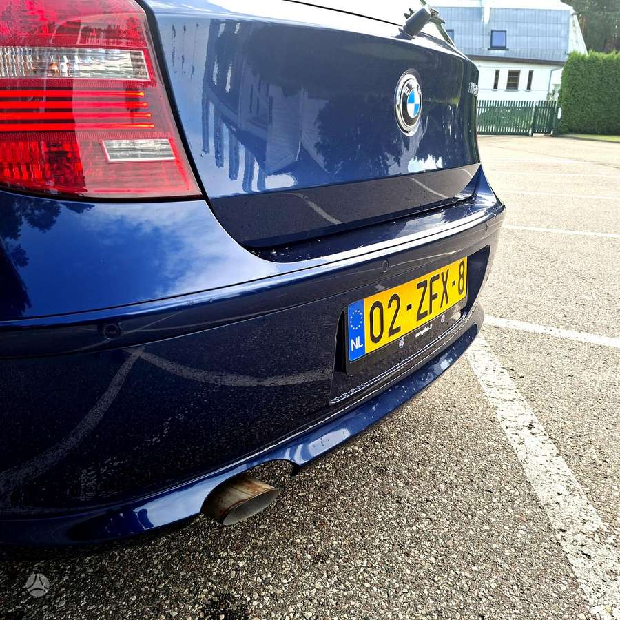 BMW 118, 2.0 l., Хэтчбек