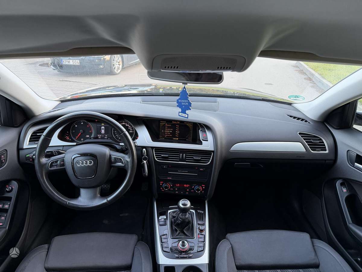 Audi A4, 2.0 l., universalas