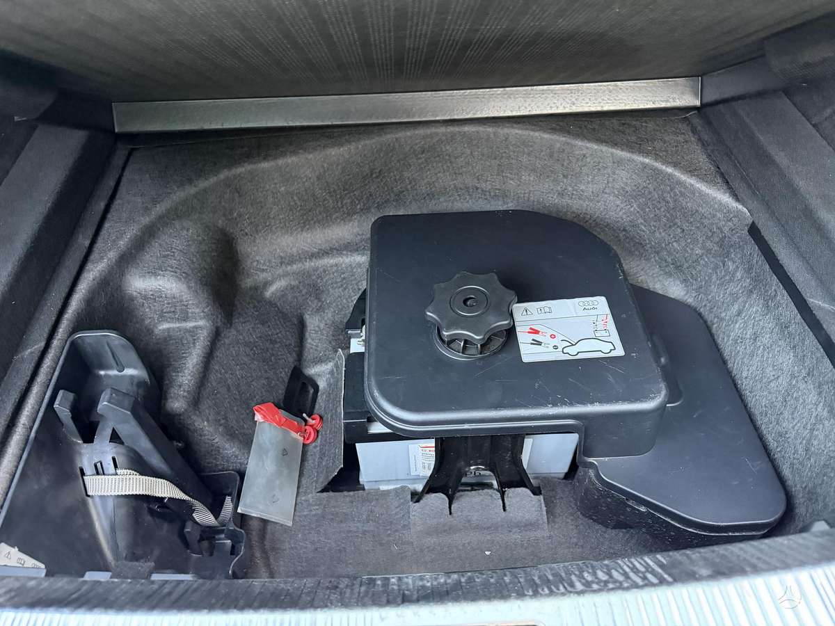 Audi A4, 2.0 l., universalas