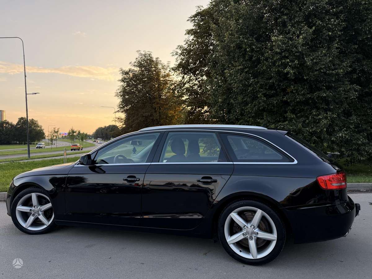 Audi A4, 2.0 l., Универсал