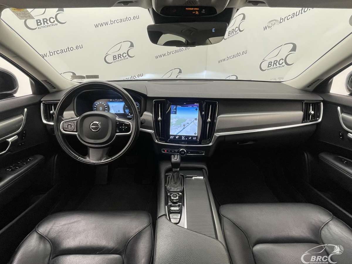 Volvo S90 - 4