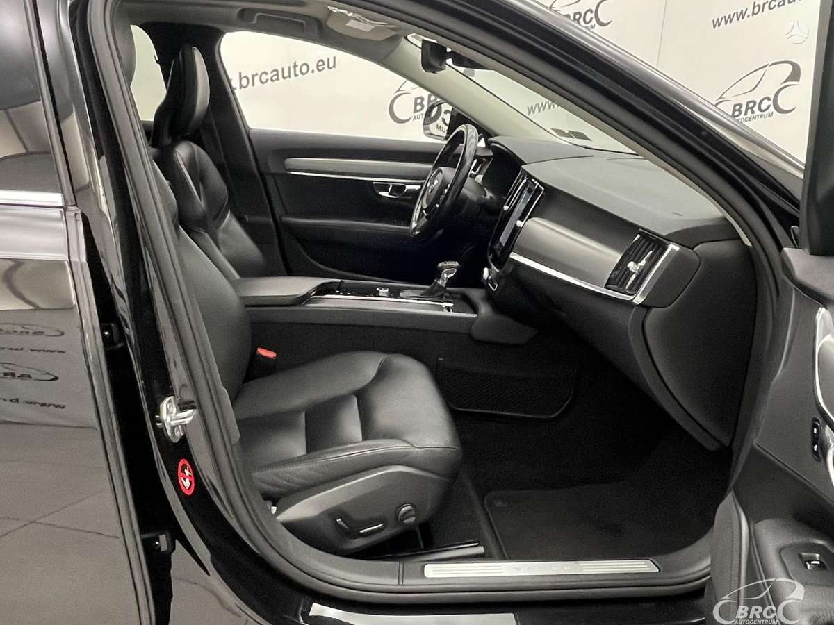 Volvo S90 - 5