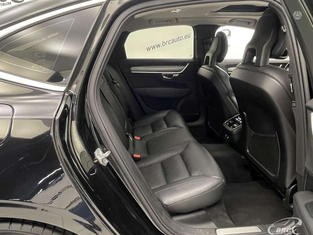 Volvo S90 - 10