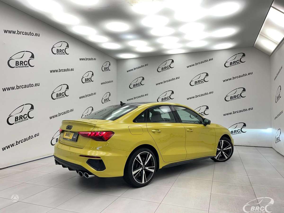 Audi S3, 2.0 l., Седан