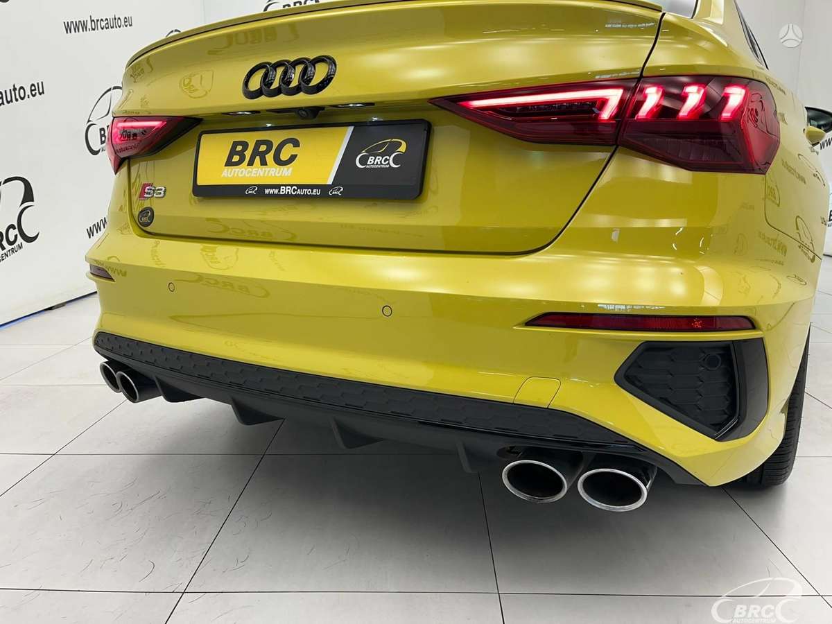 Audi S3, 2.0 l., Седан