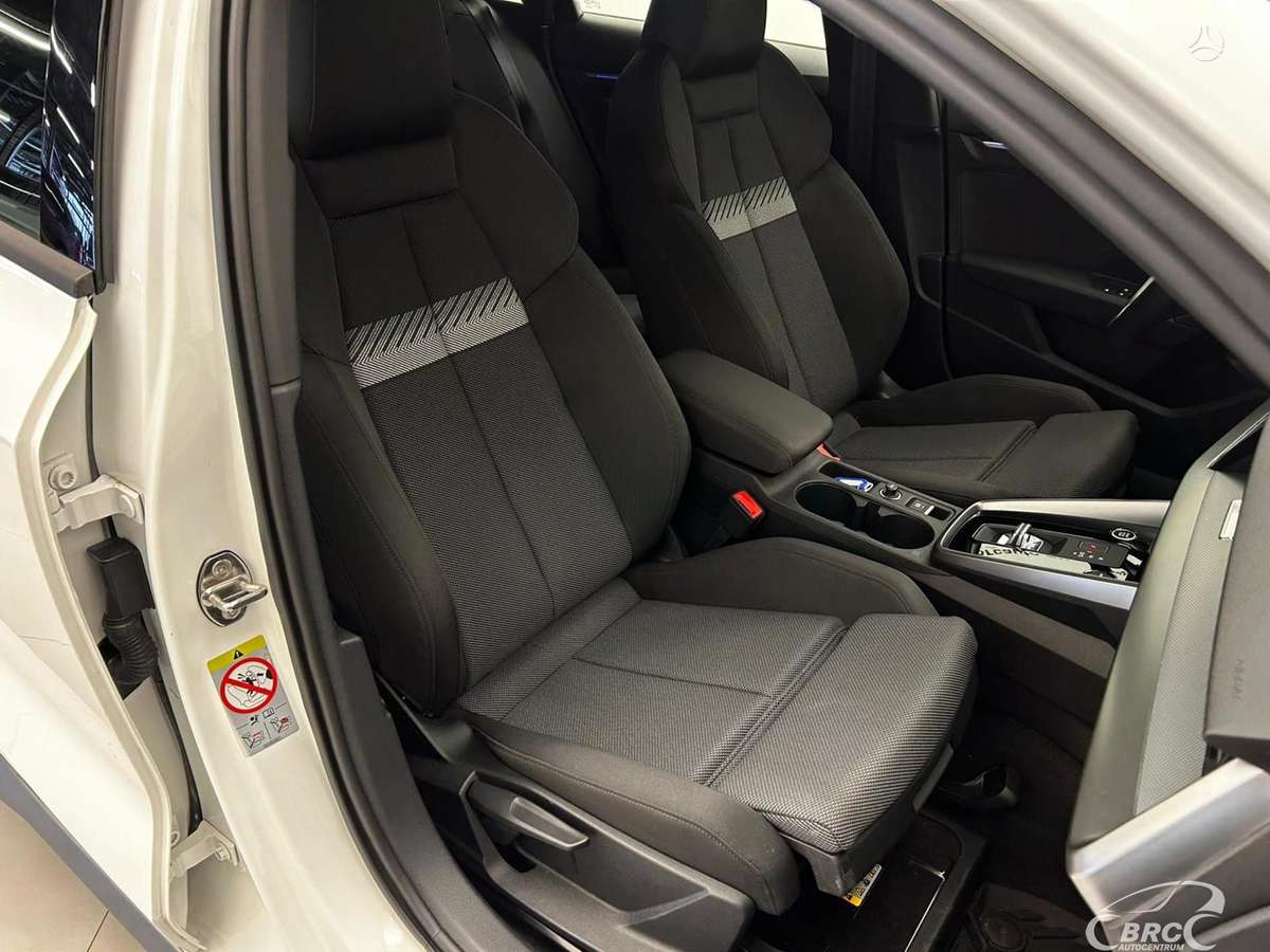Audi A3, 1.5 l., hatchback