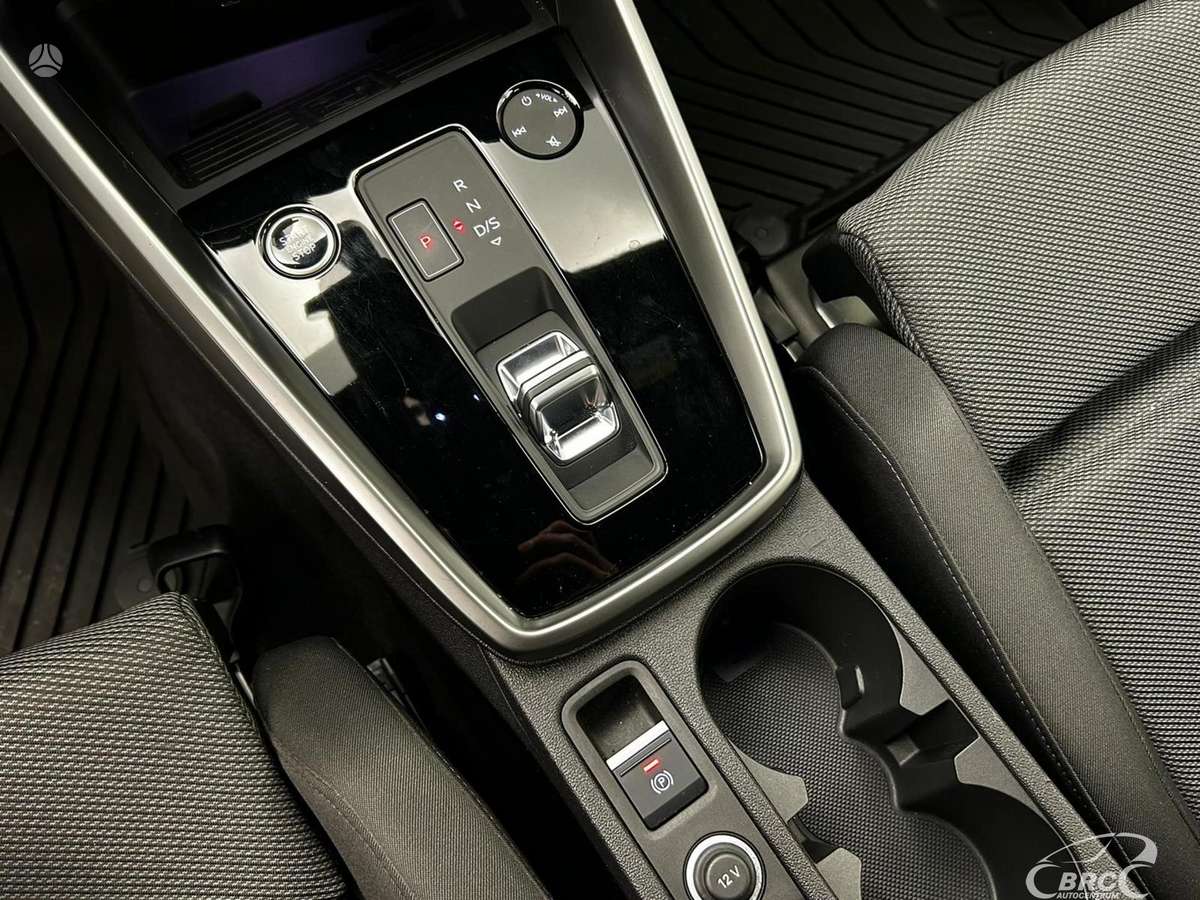 Audi A3, 1.5 l., hatchback