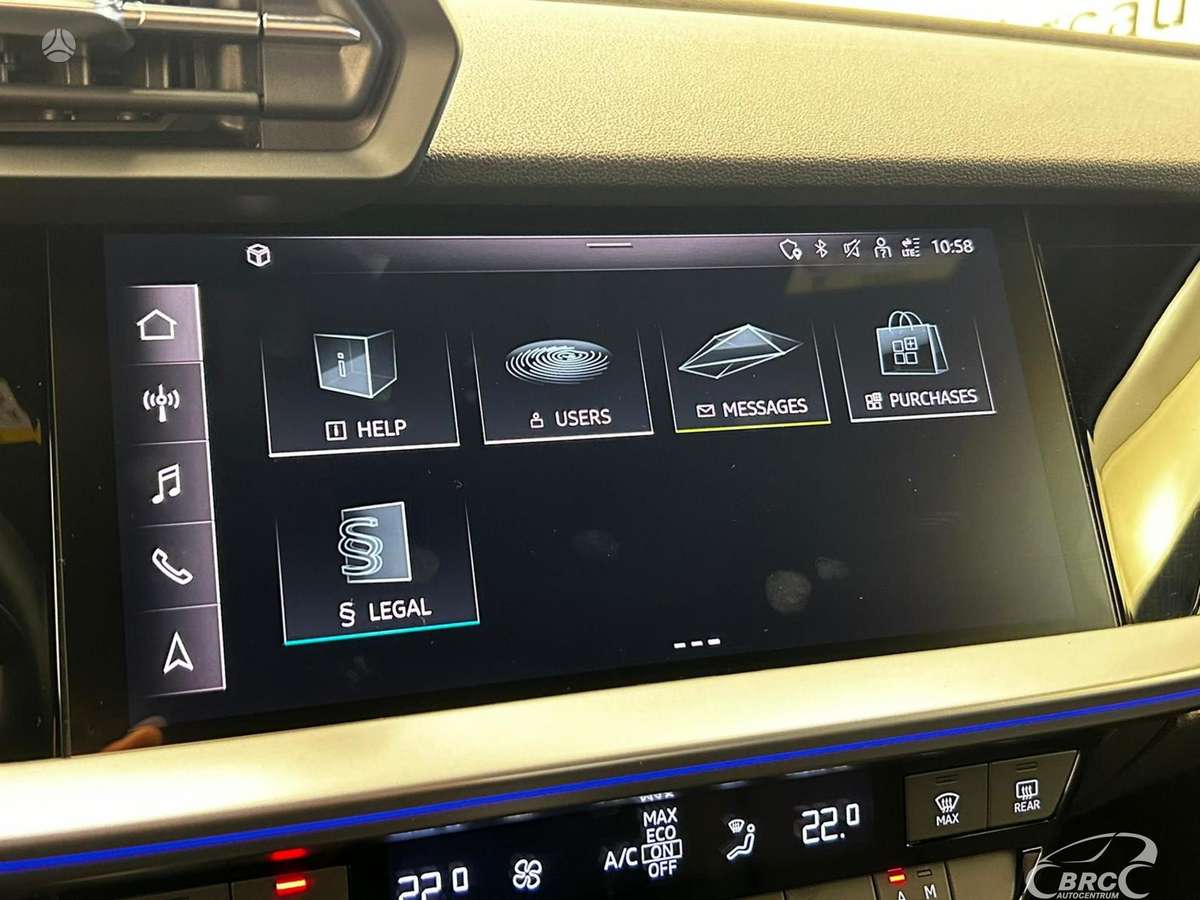 Audi A3, 1.5 l., hatchback