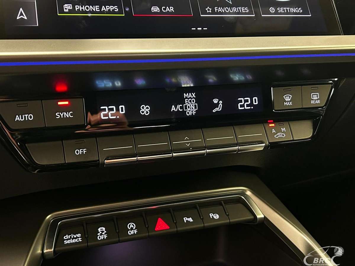 Audi A3, 1.5 l., hatchback