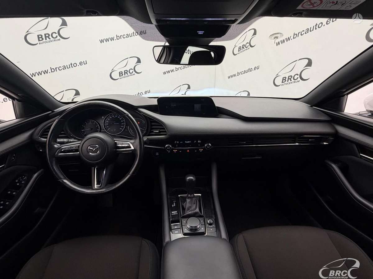 Mazda 3, 2.0 l., hatchback