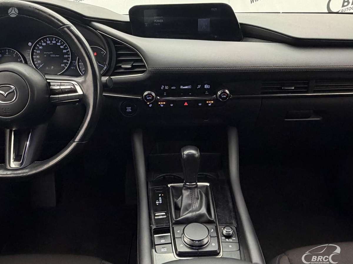 Mazda 3, 2.0 l., hatchback