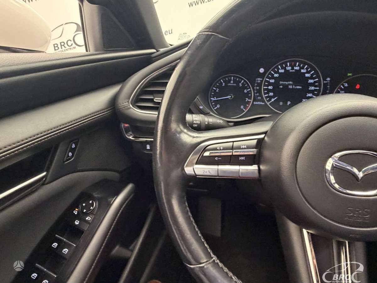 Mazda 3, 2.0 l., hatchback