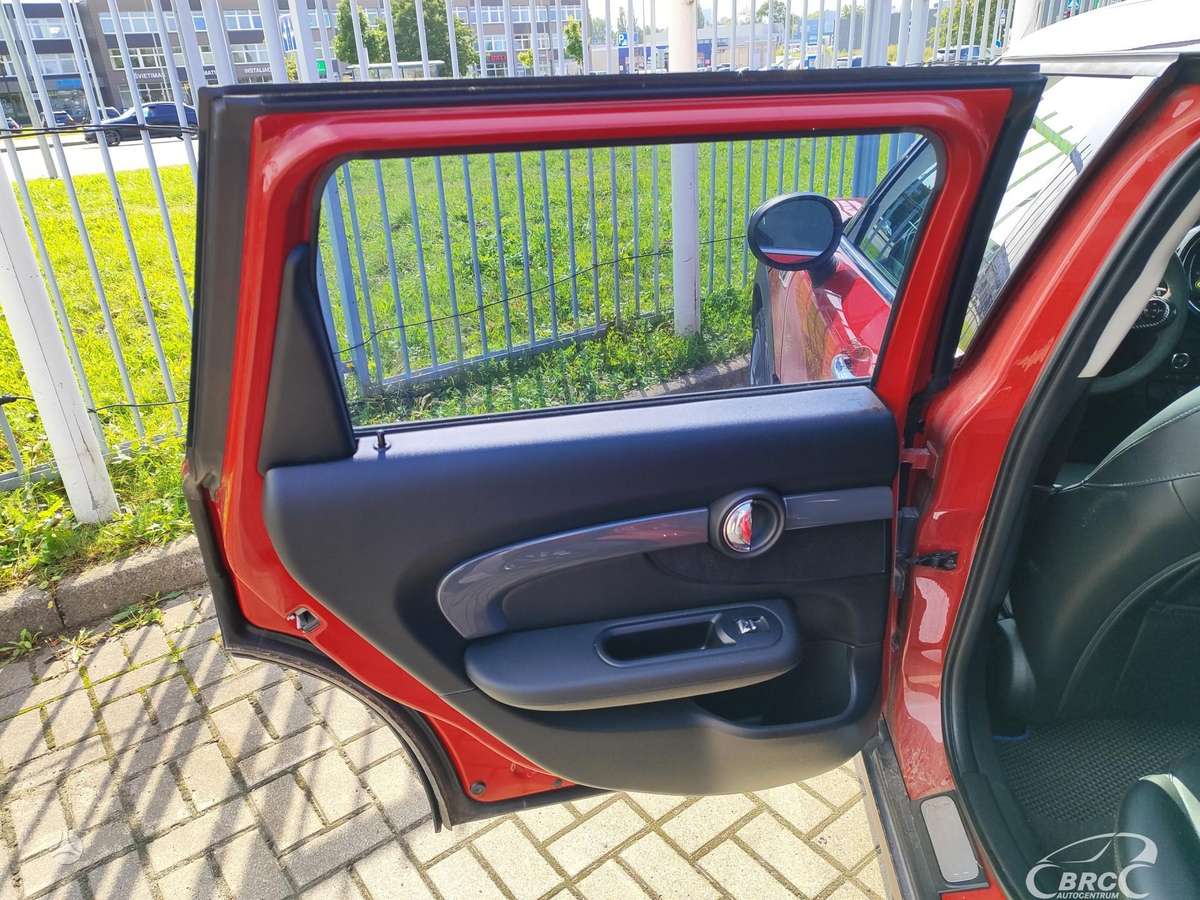 Mini -kita-, 2.0 l., Хэтчбек