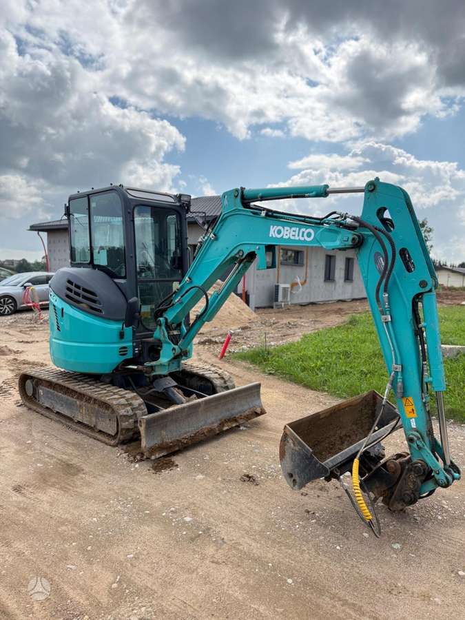 Kobelco SK28SR-6E, мини-экскаваторы