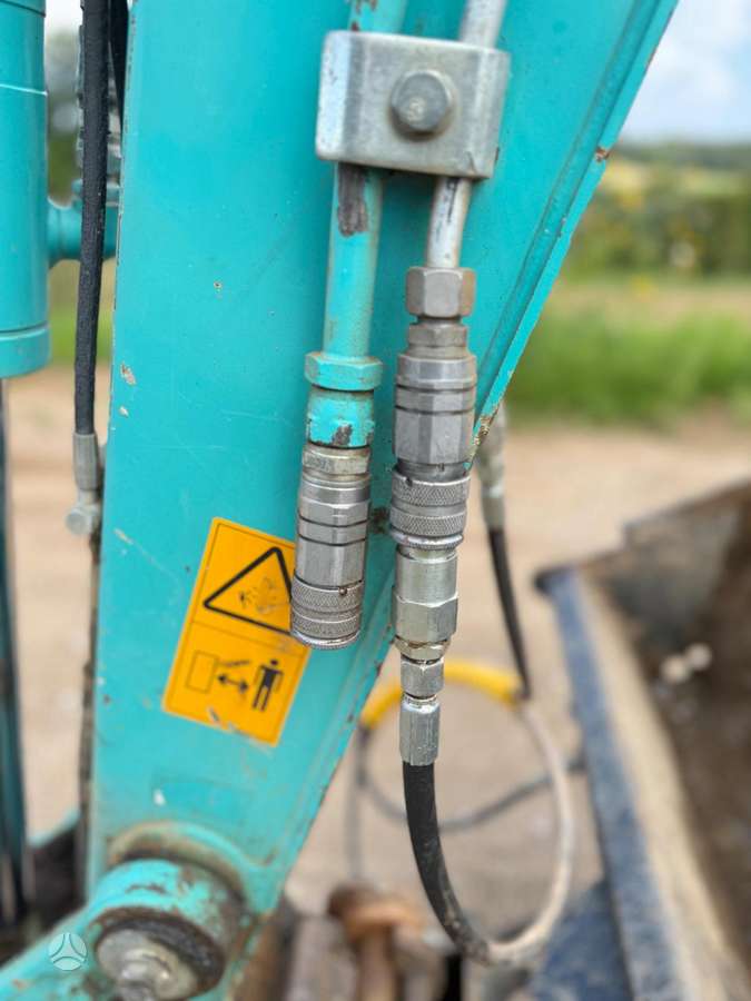 Kobelco SK28SR-6E, мини-экскаваторы