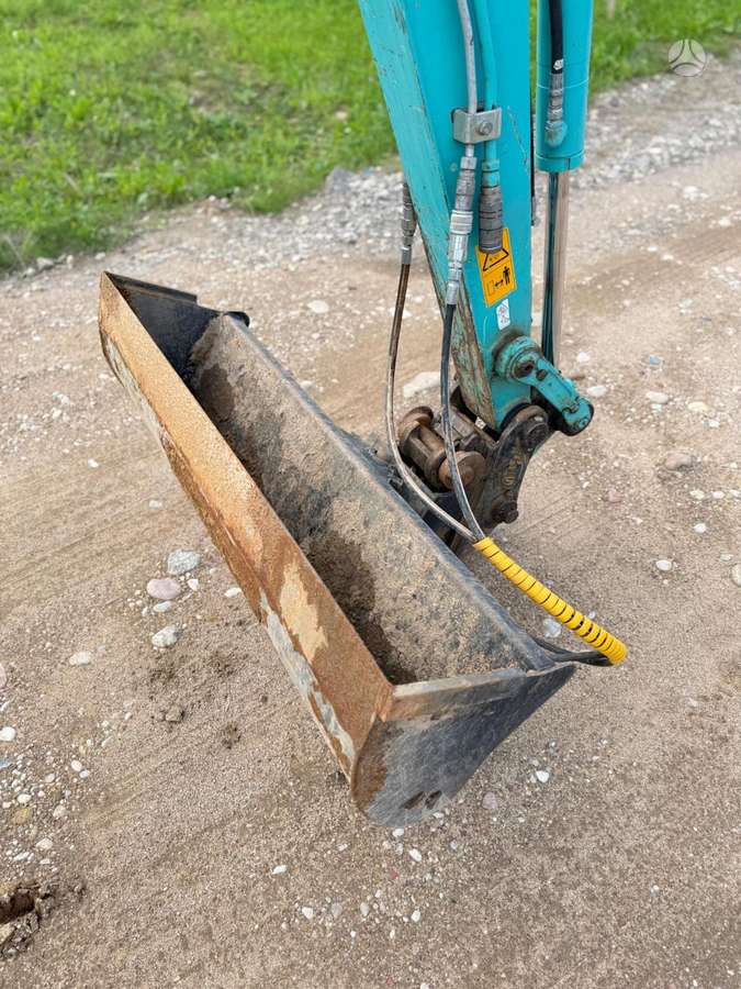 Kobelco SK28SR-6E, мини-экскаваторы