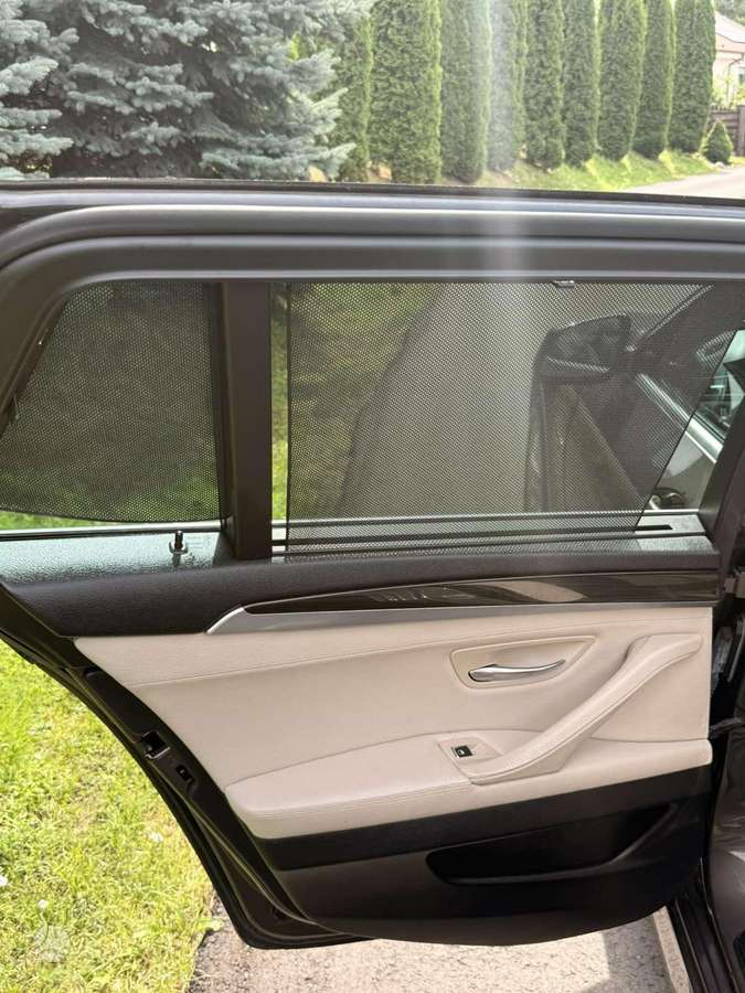 BMW 520, 2.0 l., wagon