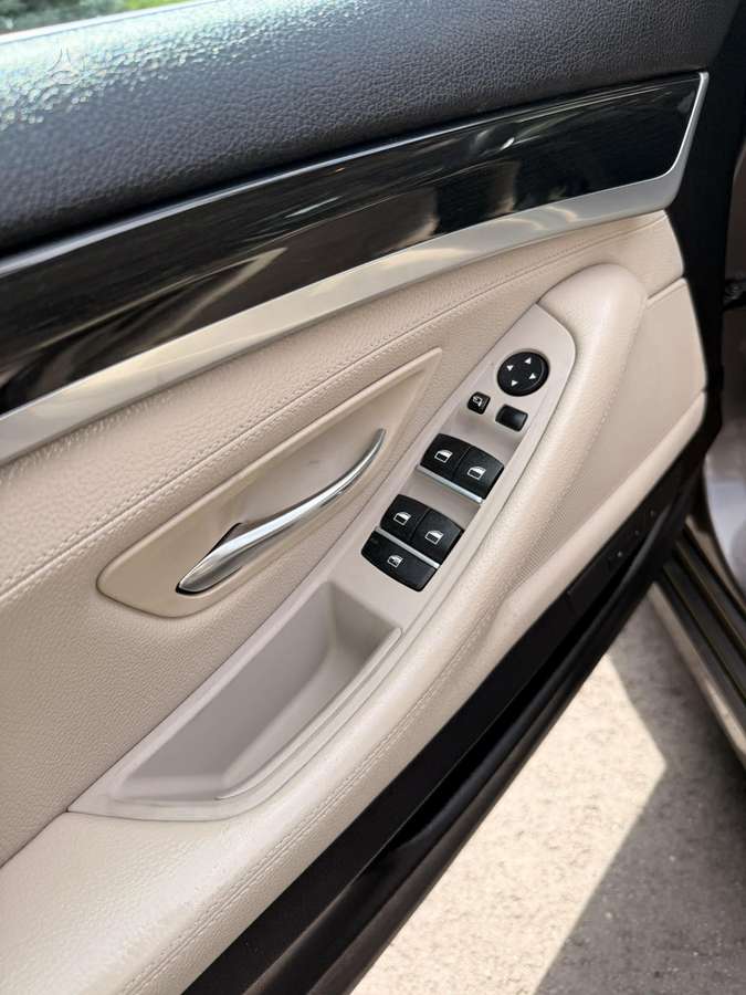 BMW 520, 2.0 l., Универсал