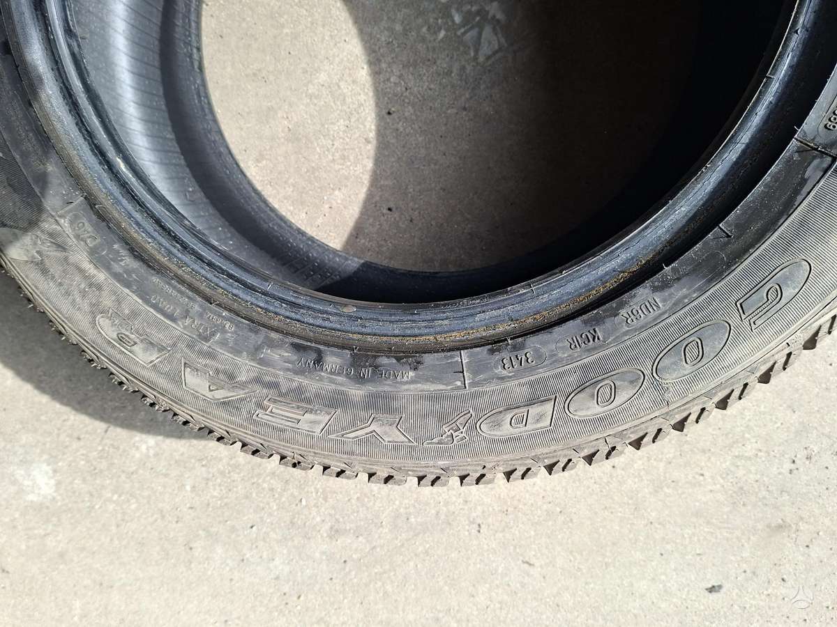 Goodyear, зимние 225/55 R16