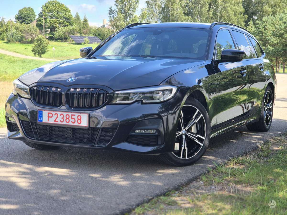 BMW 330, 2.0 l., wagon