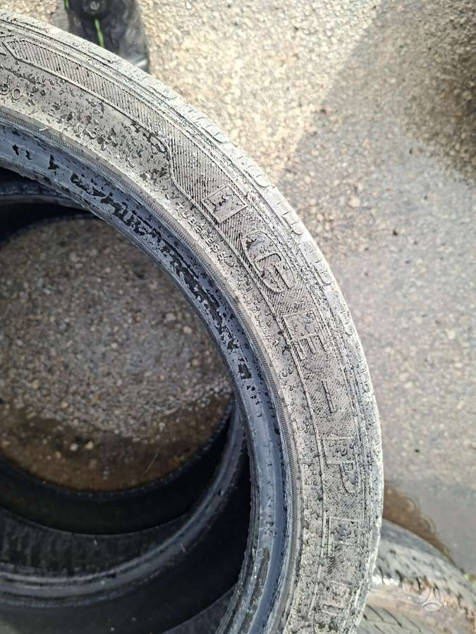 Tracmax, всесезонные 245/40 R18