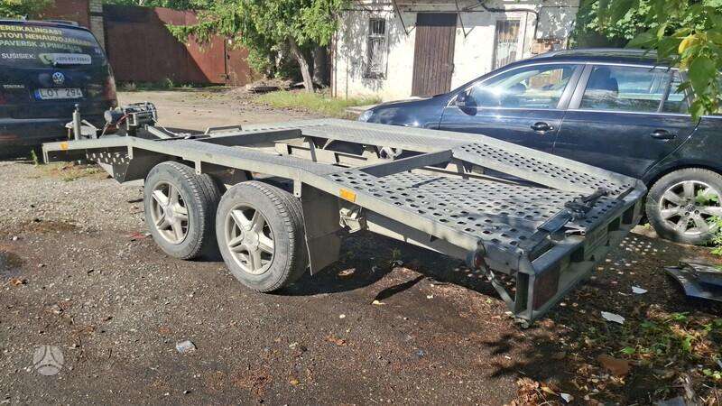 Tauras, passenger car trailers